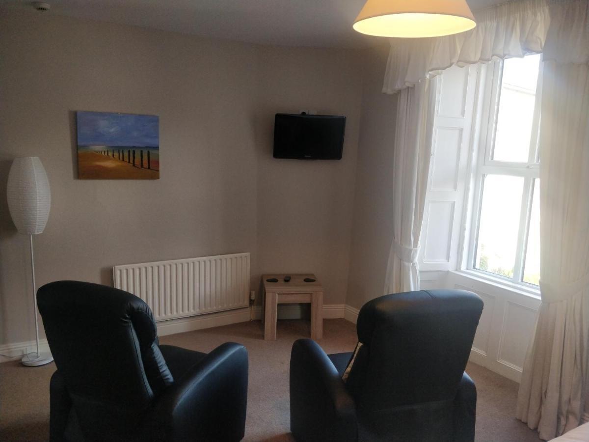 Avonmore House Guest Accommodation Youghal Exteriör bild
